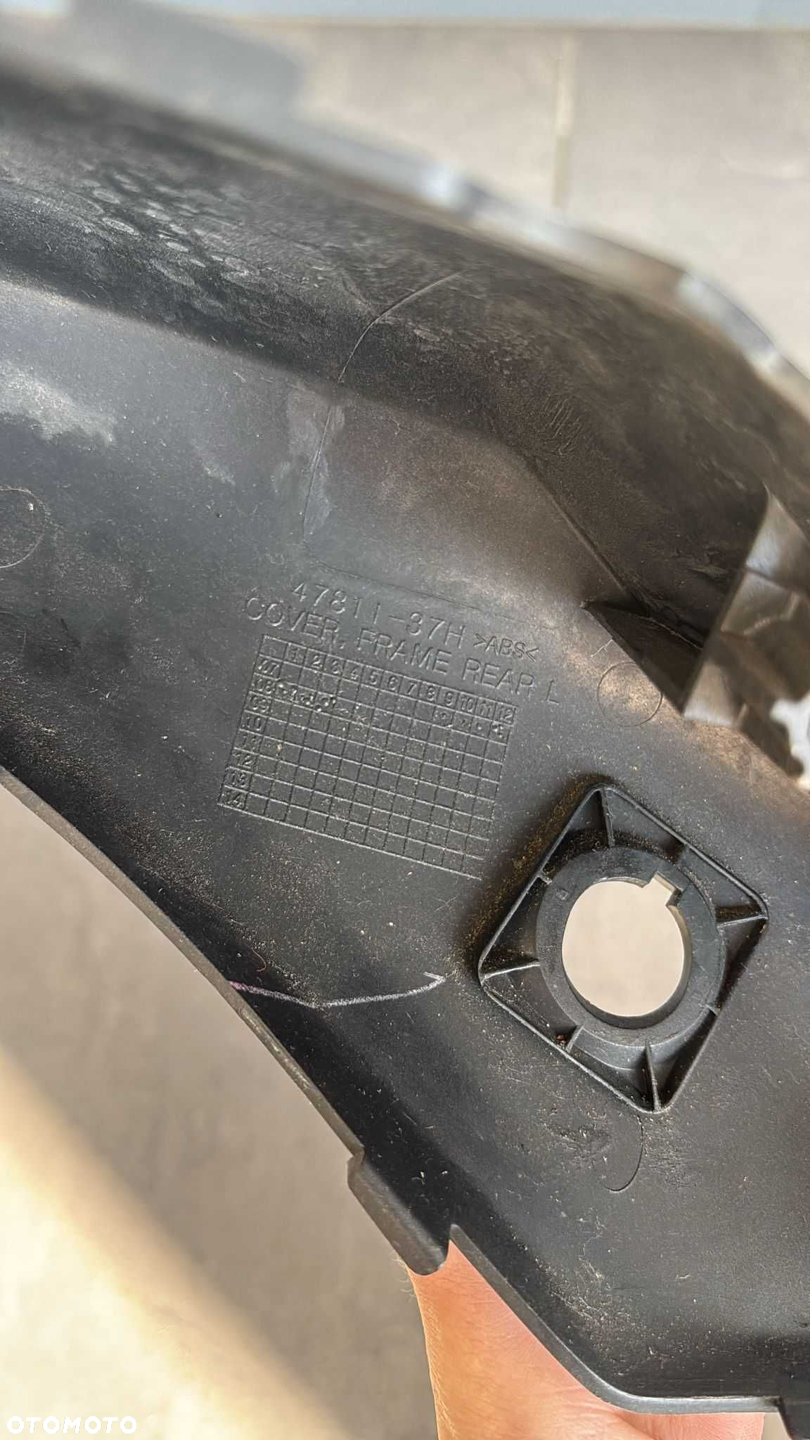Ogon Owiewka Lewa Tył Suzuki GSXR 750 K8 K9. 2008-09 [670] - 7