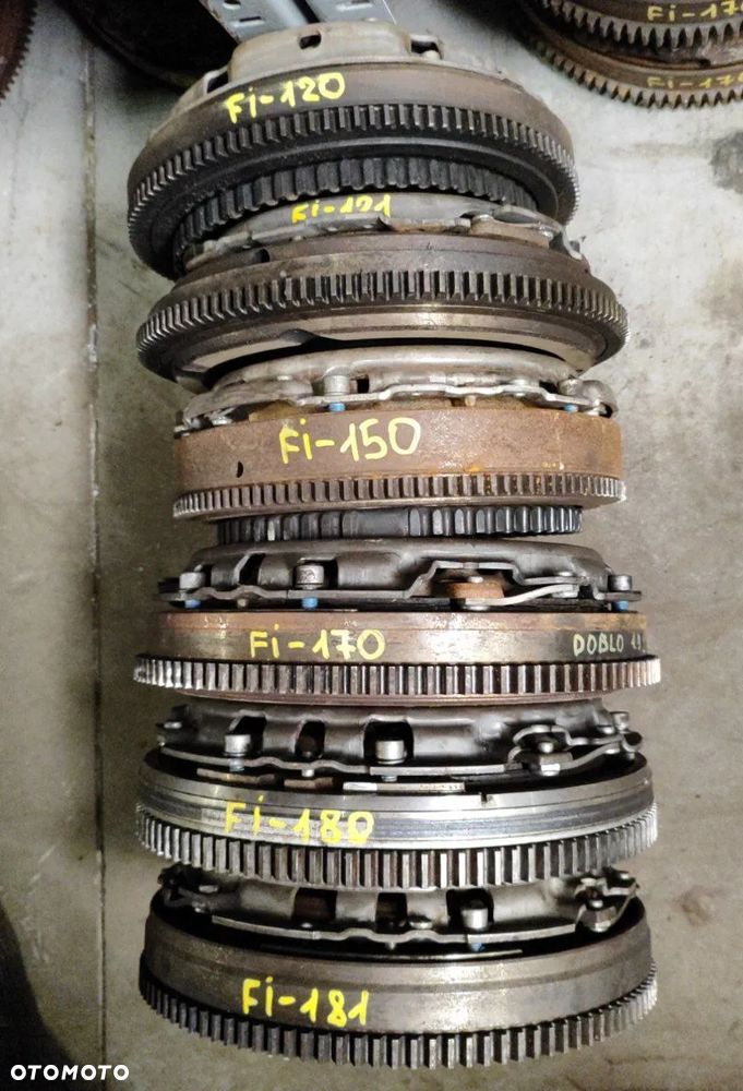 FIAT ALFA ROMEO LANCIA / DIESEL / BENZYNA SPRZĘGŁO KOŁO ZAMACHOWE TARCZA DOCISK DWUMAS - 16