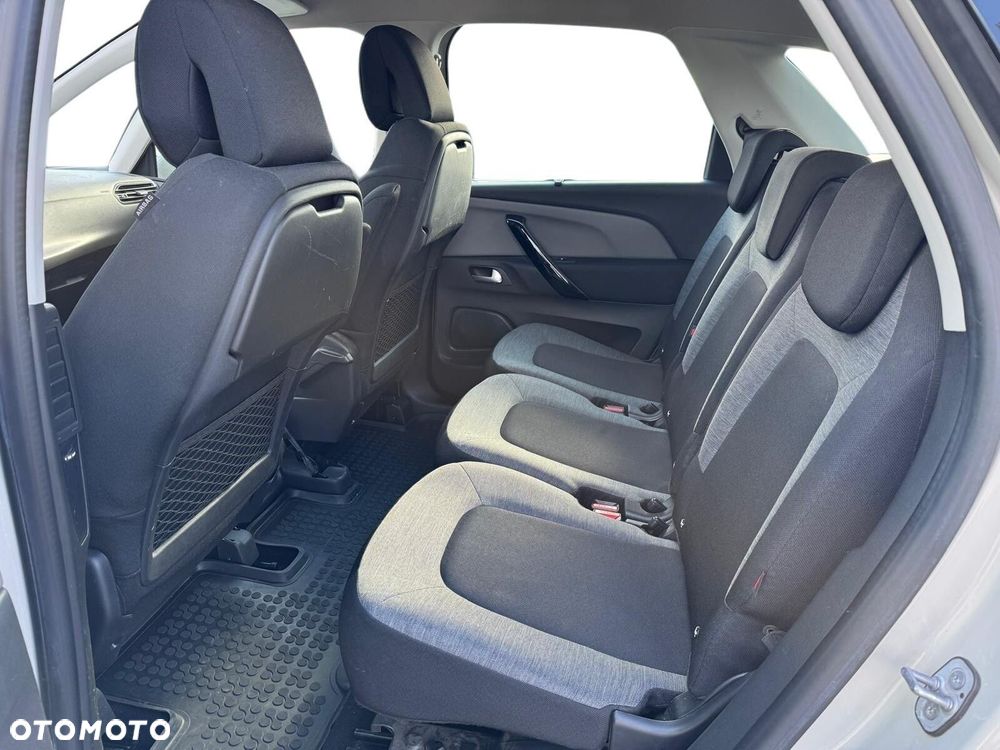 Citroën C4 Picasso 1.6 BlueHDi Shine S&S - 11