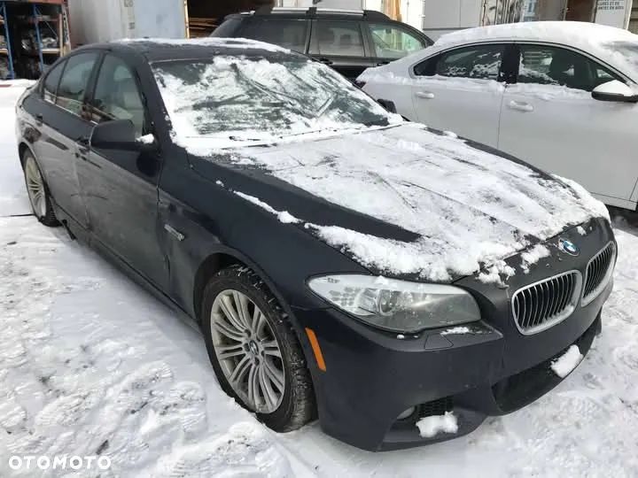 BMW Seria 5 535i xDrive - 29