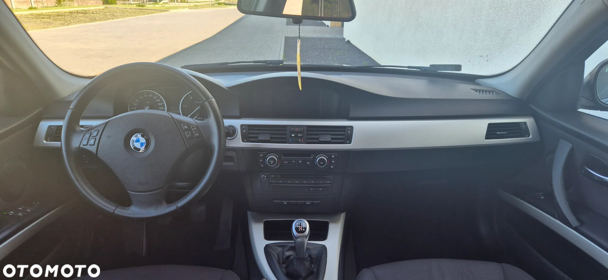 BMW Seria 3 318d Luxury Line EU6 - 10