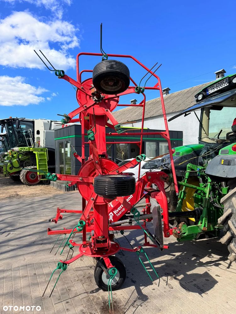 Kverneland Taarup 8460 - 6