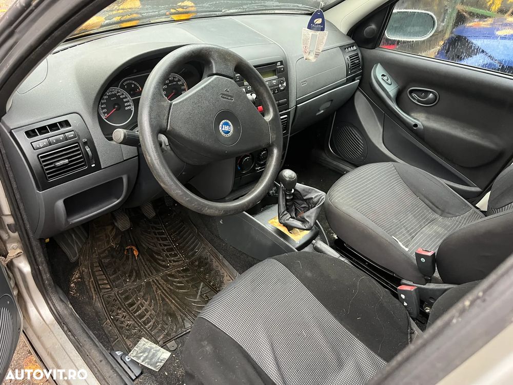 Dezmembrez Fiat Albea facelift gri argintiu 1,4 benzina cu ABS 2007 - 9