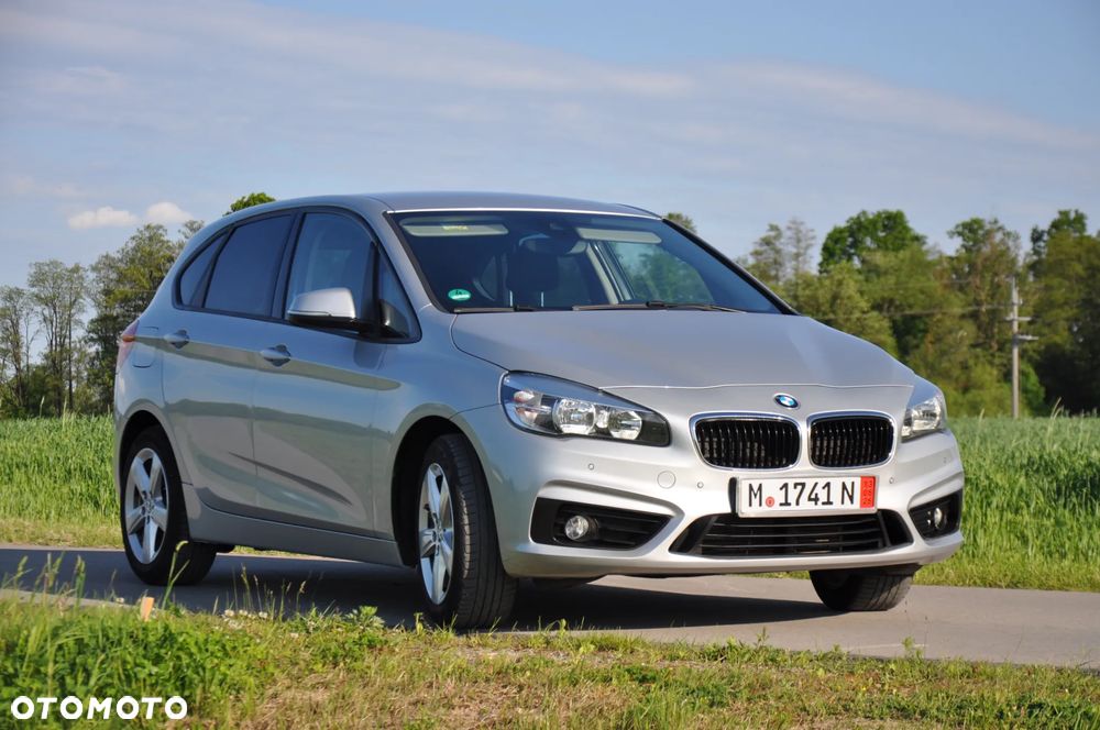 BMW Seria 2 218d Luxury Line - 2