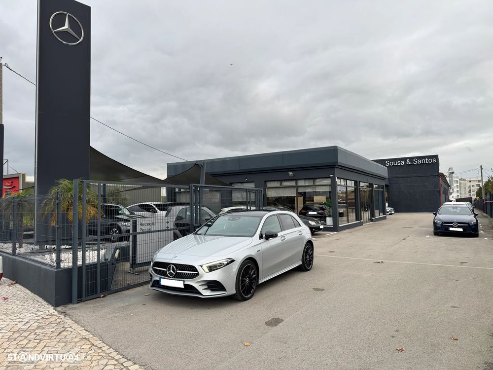 Mercedes-Benz A 250 e AMG Line - 1
