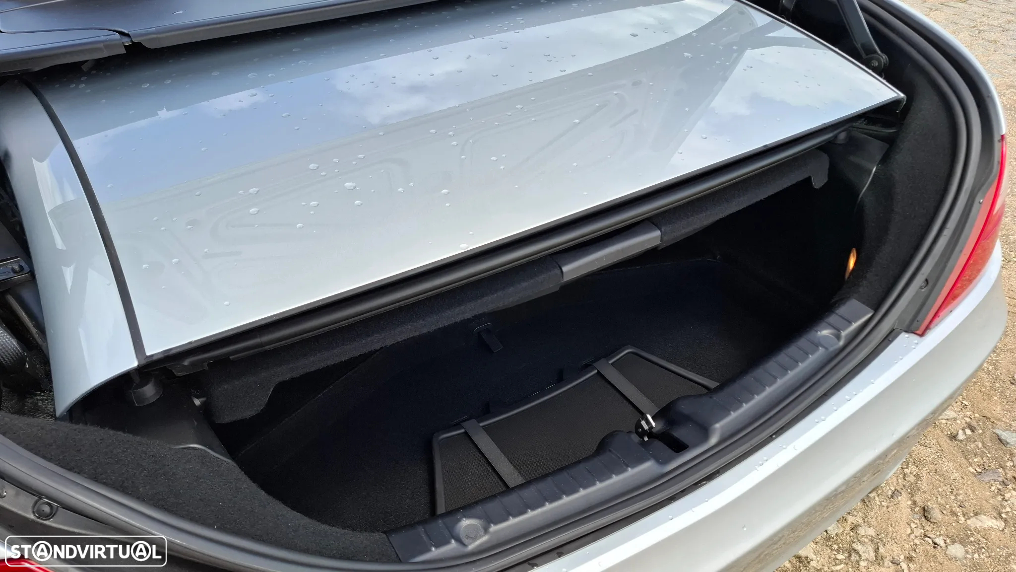Mercedes-Benz SLK 200 (BlueEFFICIENCY) - 50