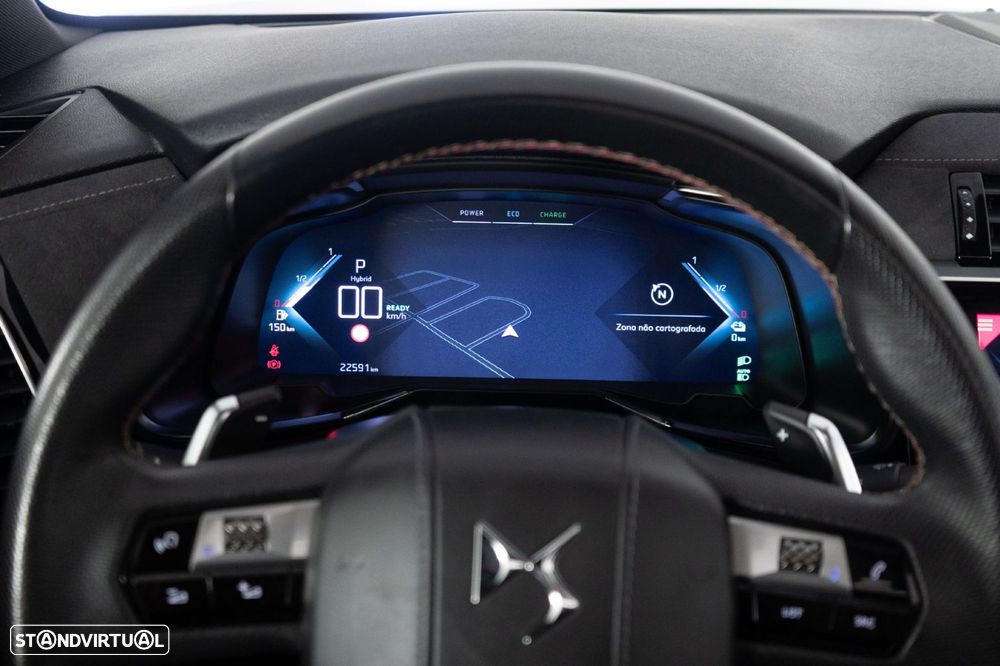 DS DS7 Crossback E-Tense Performance Line+ EAT8 - 32