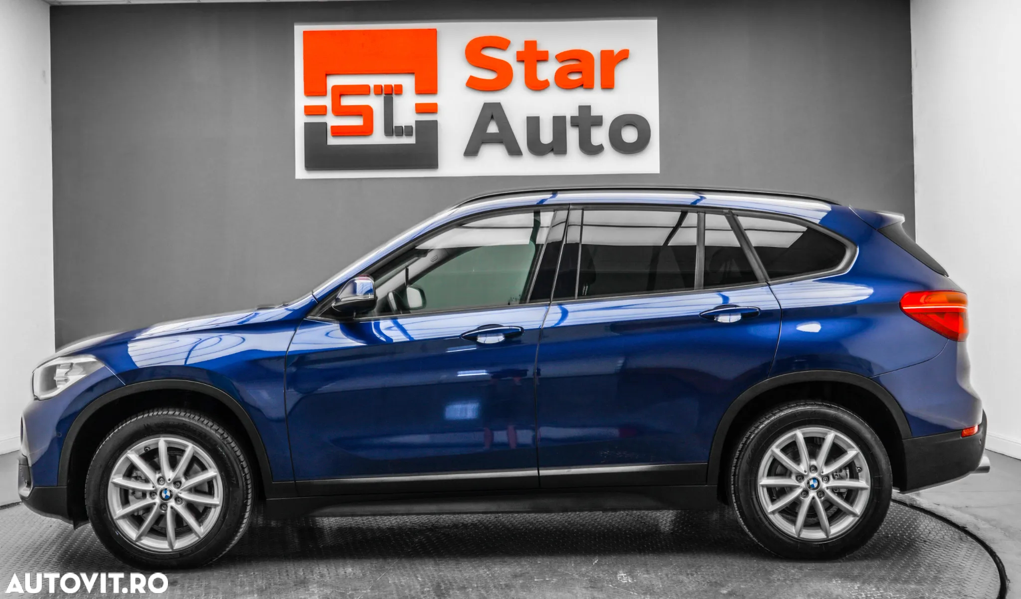 BMW X1 sDrive18d Sport Line - 9