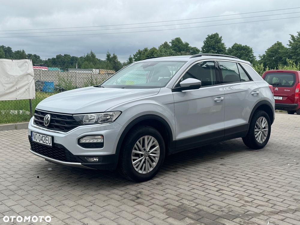 Volkswagen T-Roc 1.5 TSI OPF ACTIVE - 4