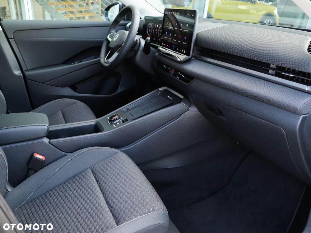 Volkswagen T-Roc - 17