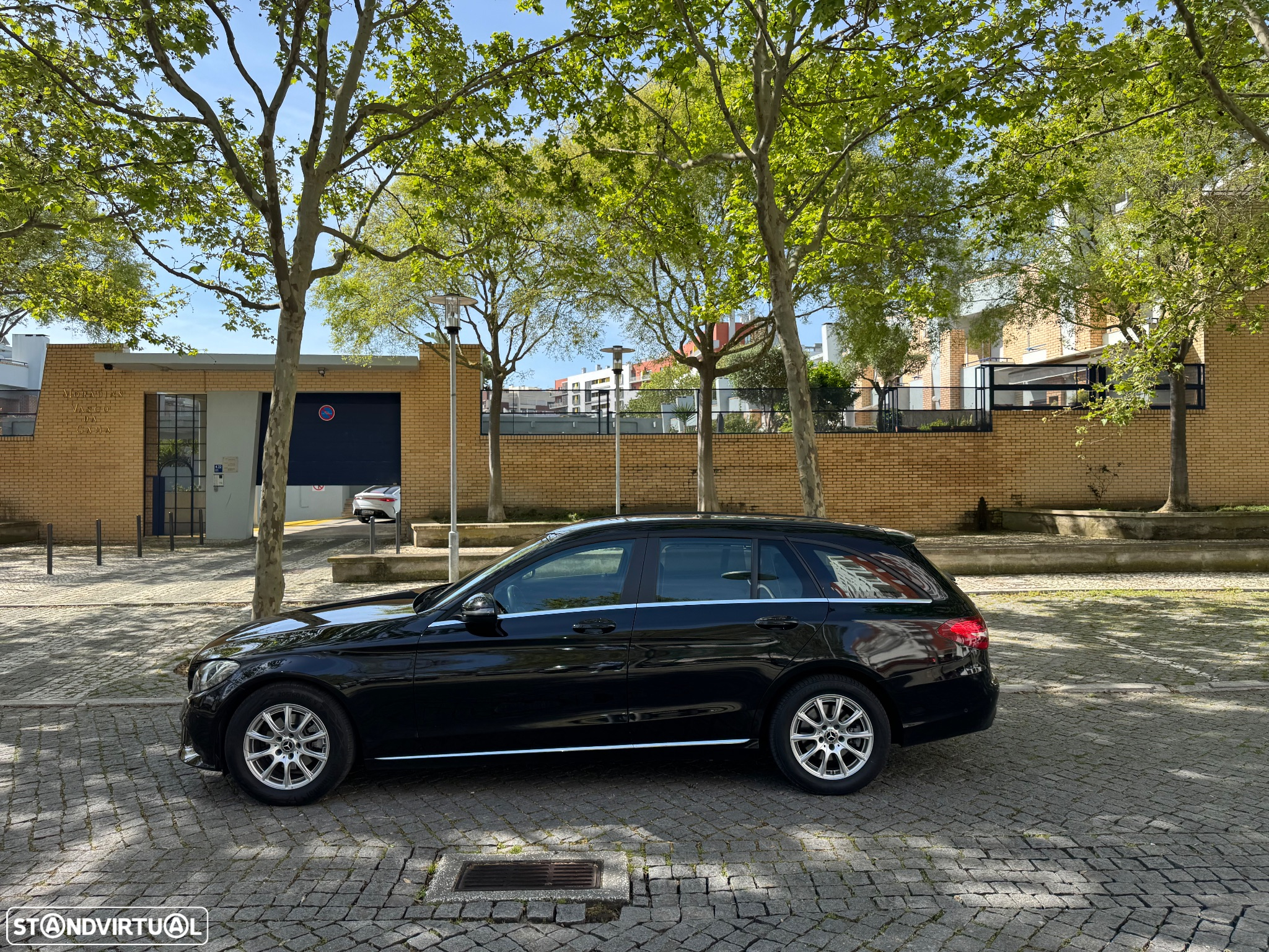 Mercedes-Benz C 180 - 2
