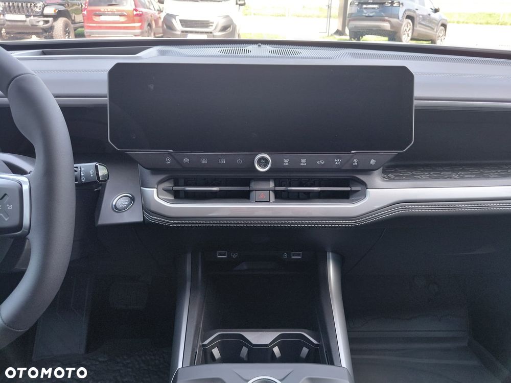Jeep Compass - 26