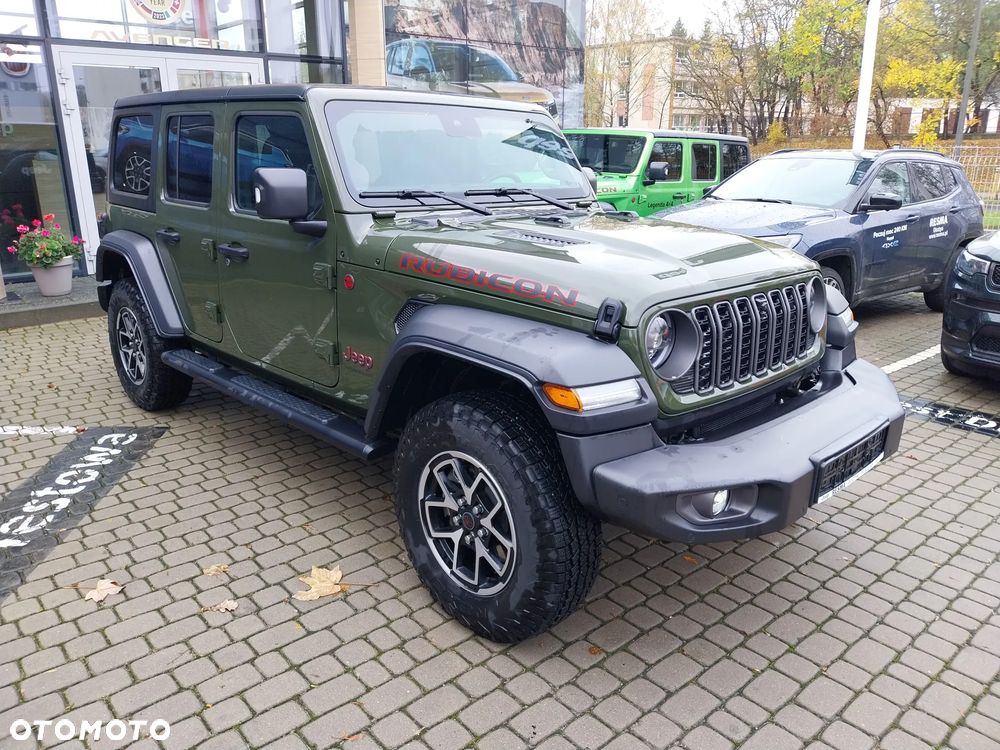 Jeep Wrangler - 1