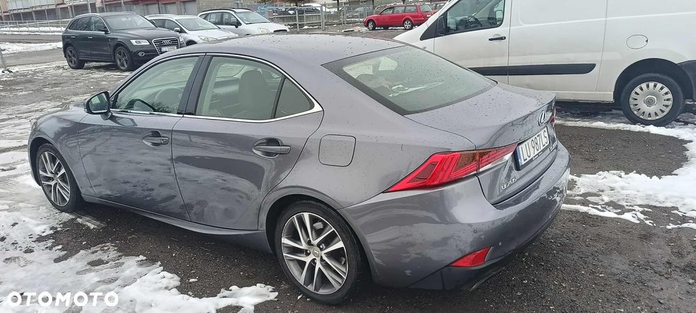 Lexus IS 200t / 300 Elegance - 4