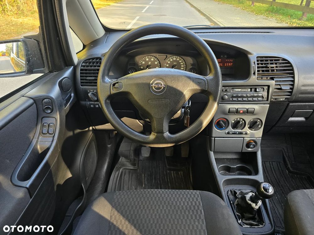 Opel Zafira - 6