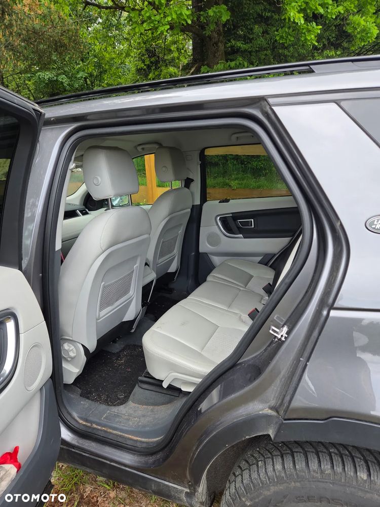 Land Rover Discovery Sport 2.0 TD4 SE - 11