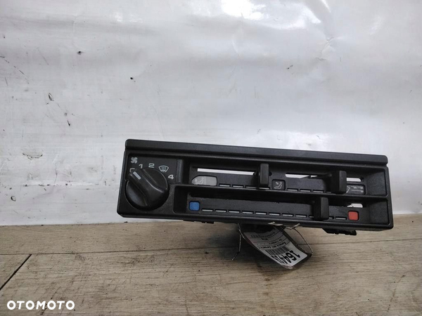 VW TRANSPORTER T4 KONSOLA PANEL STEROWANIA NAWIEWEM