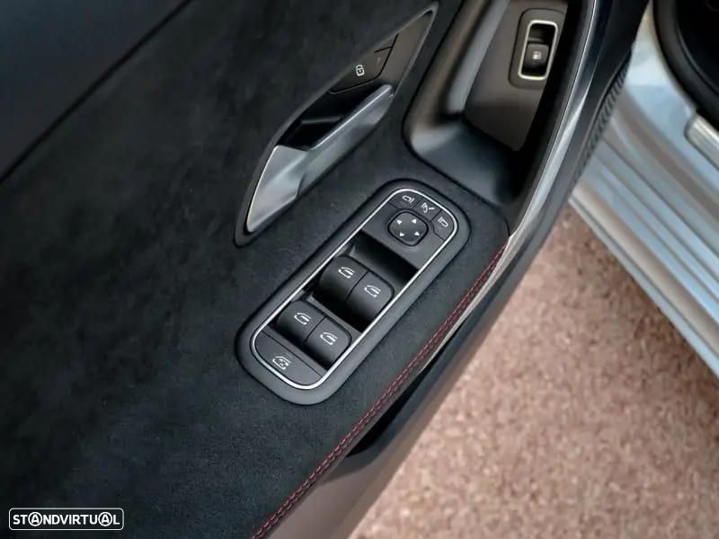 Mercedes-Benz A 250 e Progressive - 2