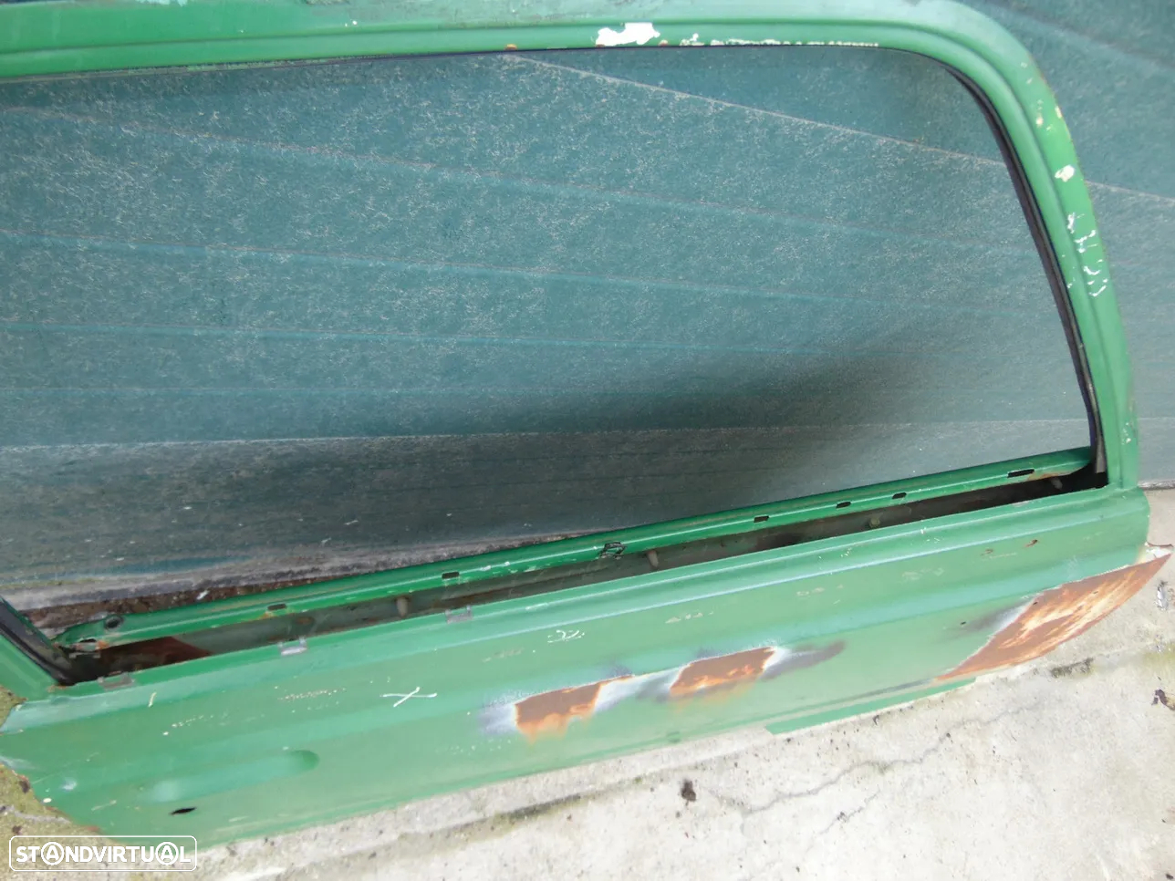Toyota Hiace LH20 porta - 2