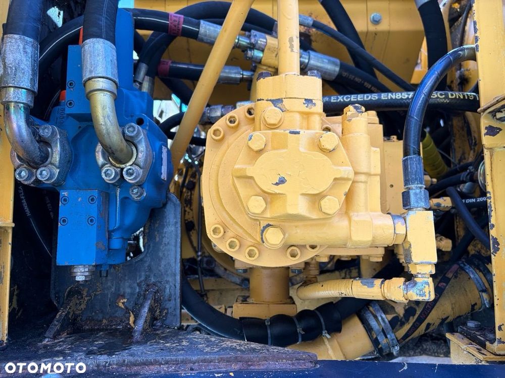 Komatsu PC180LC-5K - 6