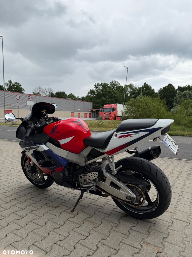 Honda CBR - 6