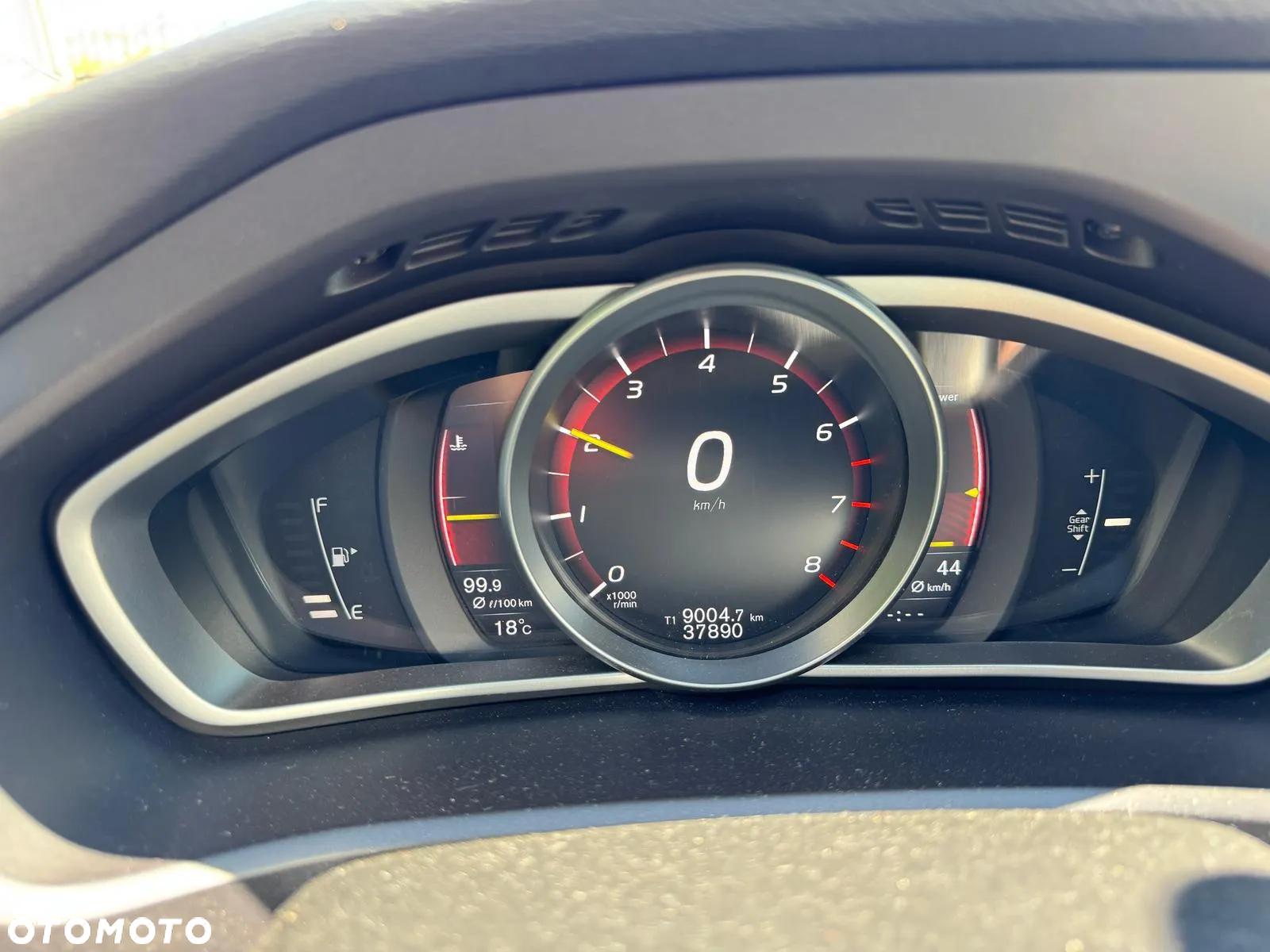 Volvo V40 T3 Drive-E Kinetic - 36