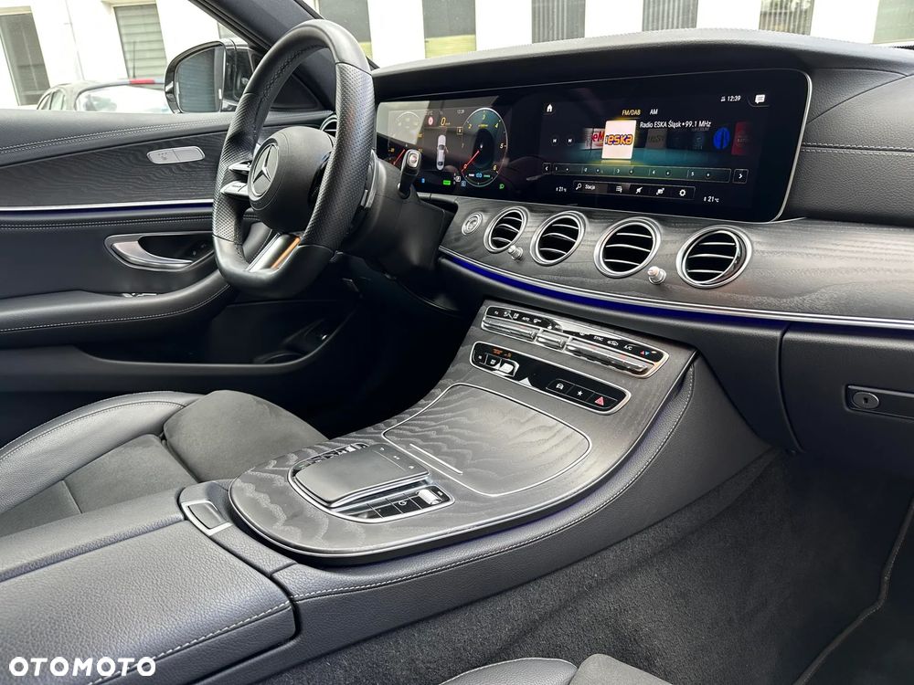 Mercedes-Benz Klasa E 220 d 4-Matic AMG - 17