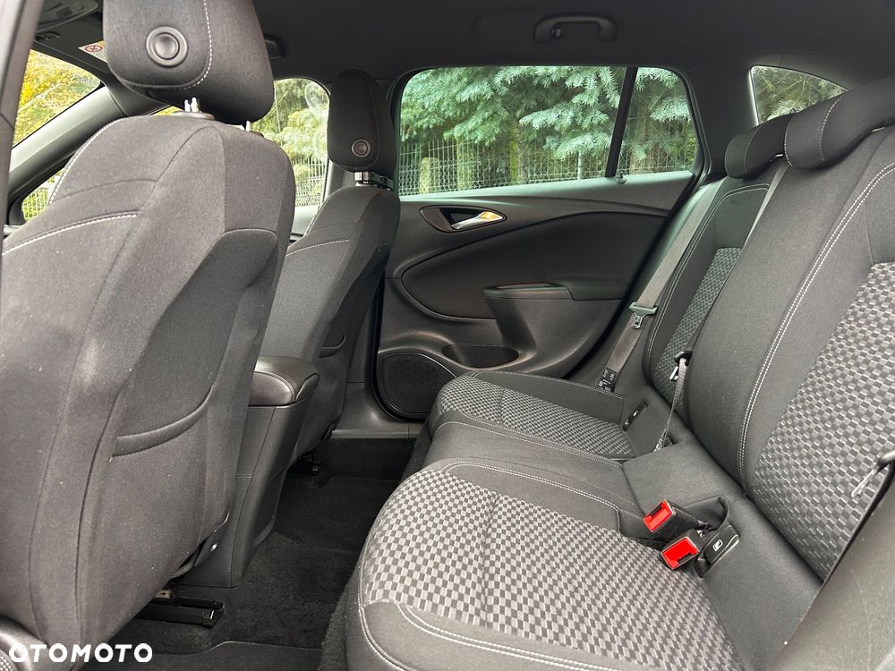 Opel Astra 1.6 CDTI DPF ecoFLEX Sports TourerStart/Stop Exklusiv - 17
