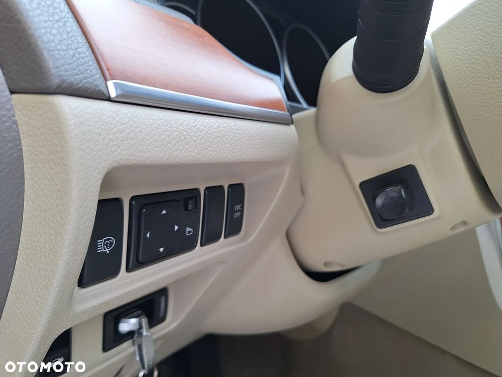 Infiniti M - 38