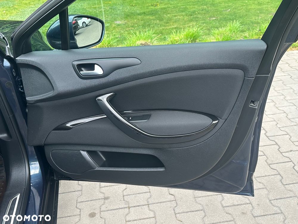 Citroën C5 HDi 165 FAP Exclusive - 16