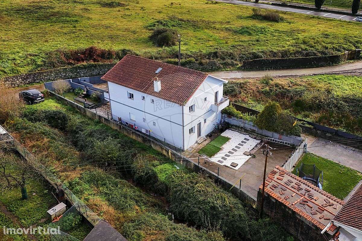 Moradia T12 para venda - Grande imagem: 2/20