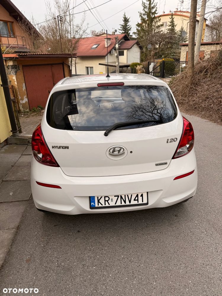 Hyundai i20 1.1 CRDi Classic + - 2