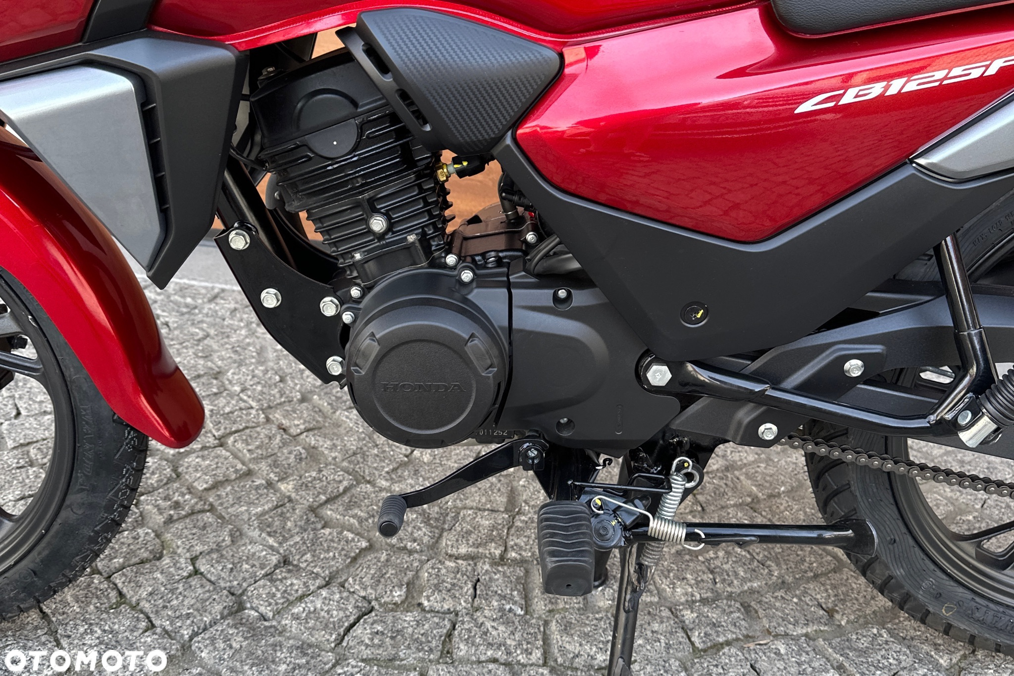 Honda CBF - 18