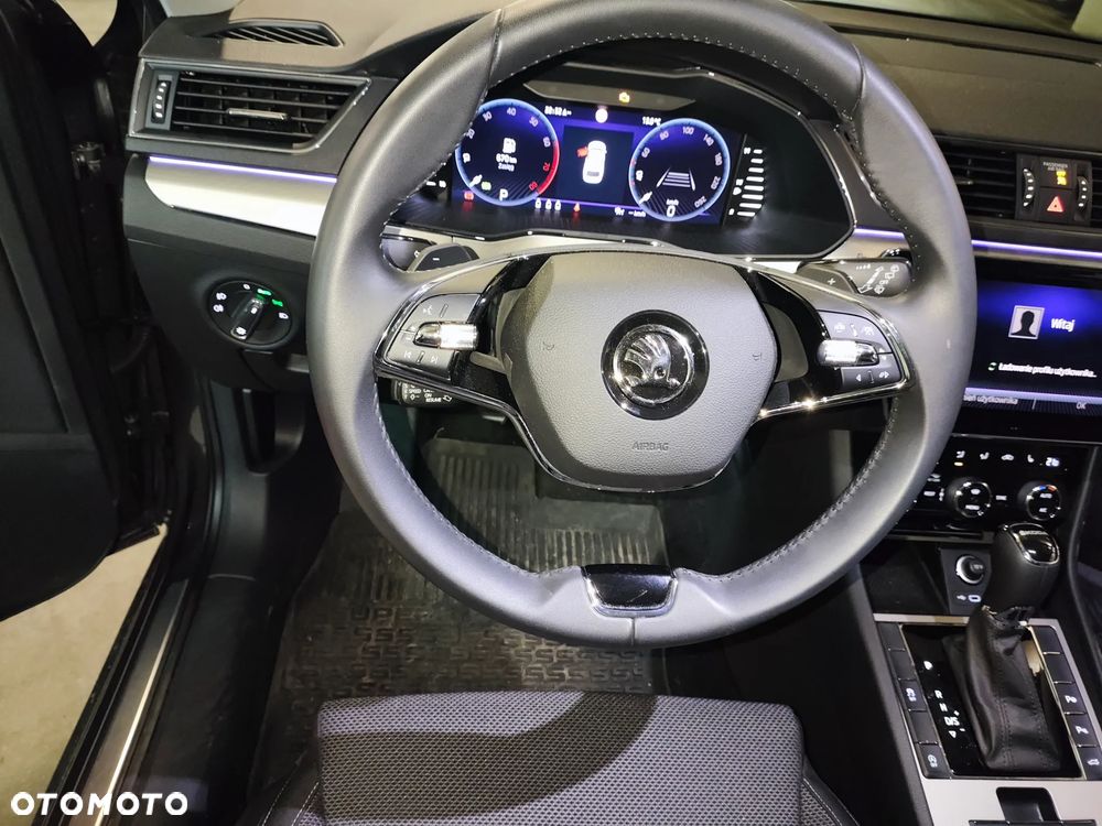 Skoda Superb 2.0 TSI Style DSG - 9