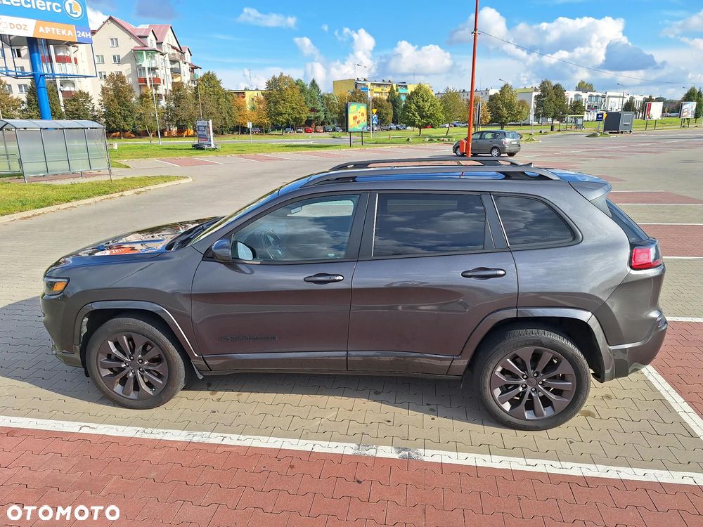 Jeep Cherokee - 7