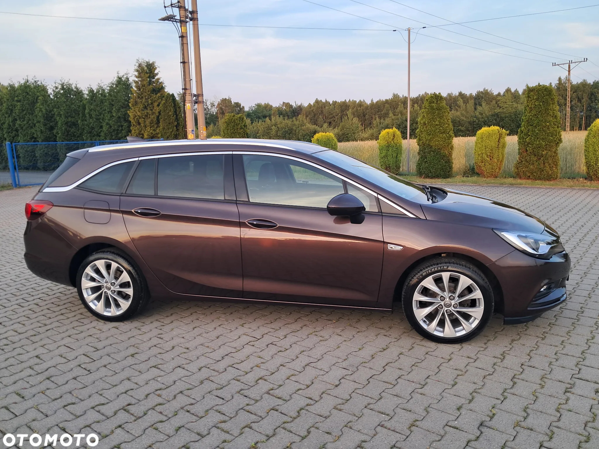 Opel Astra 1.4 Turbo Start/Stop Sports Tourer Innovation - 9