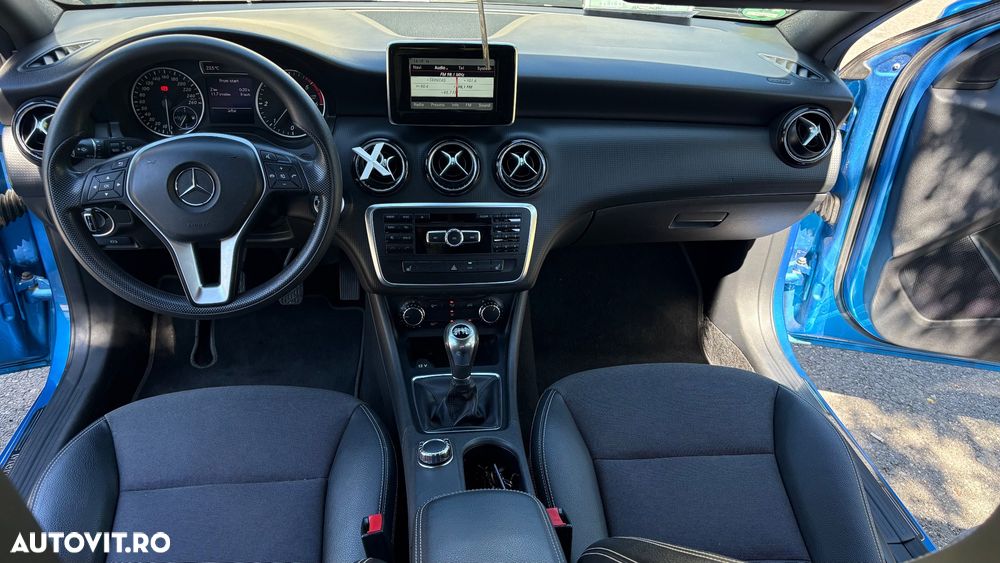 Mercedes-Benz A 180 CDI BlueEfficiency Urban - 11