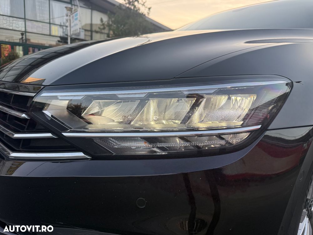 Volkswagen Passat 2.0 TDI DSG (BlueMotion Technology) Comfortline - 33