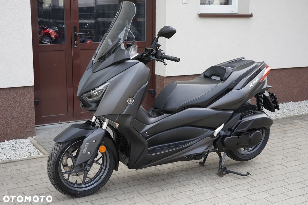 Yamaha X-max - 20
