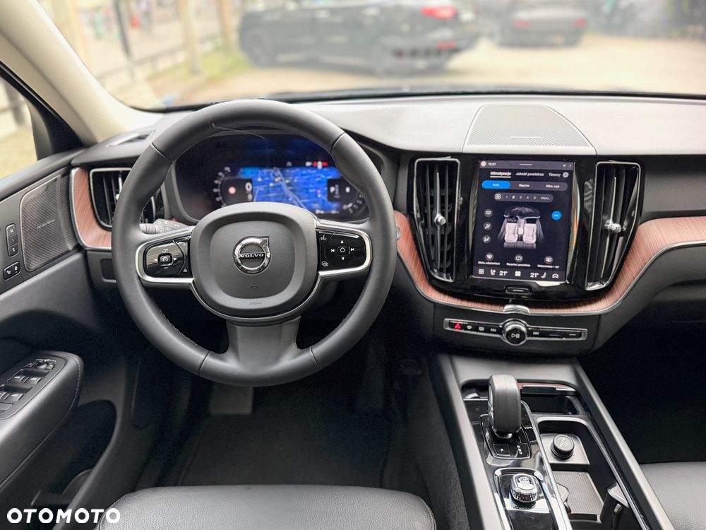 Volvo XC 60 B5 B Geartronic Inscription - 26