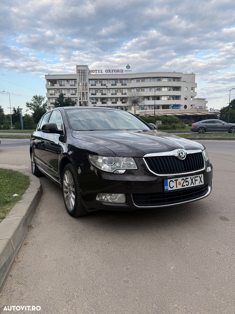 Skoda Superb 2.0 TDI Elegance DSG 4x4 - 2