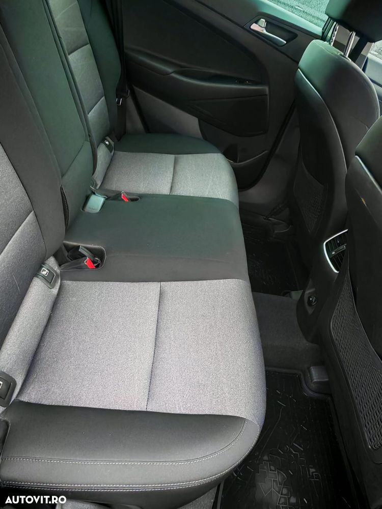 Hyundai Tucson 1.6 T-GDi 4WD 7DCT Premium - 10