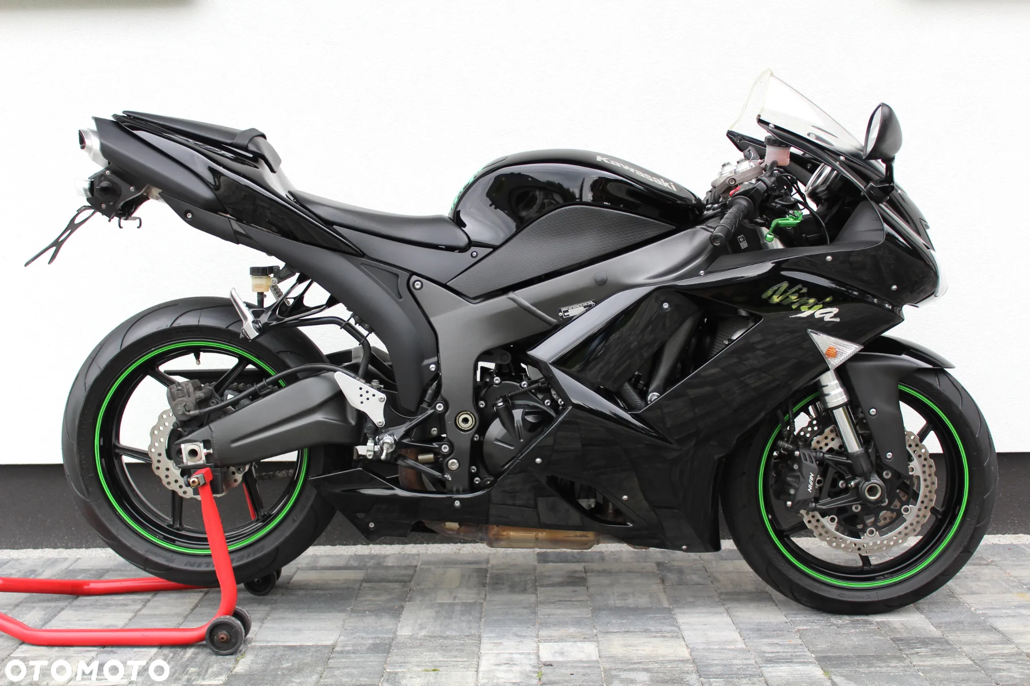 Kawasaki ZXR - 6