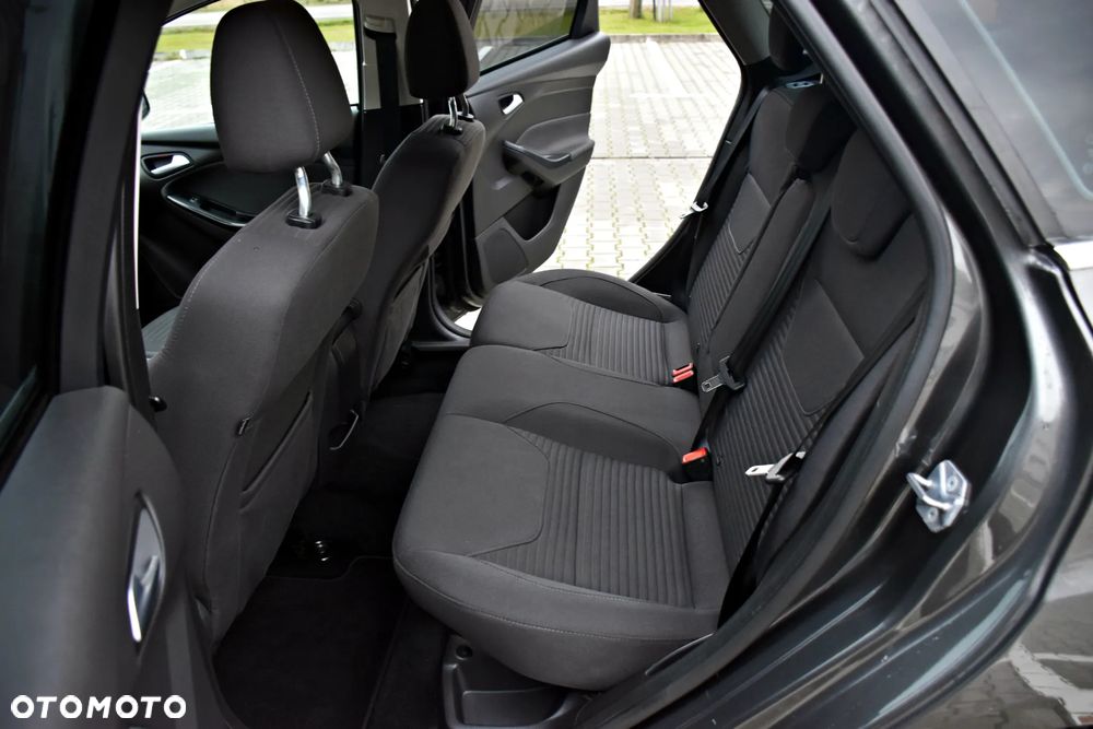 Ford Focus 1.5 TDCi Black Edition - 28