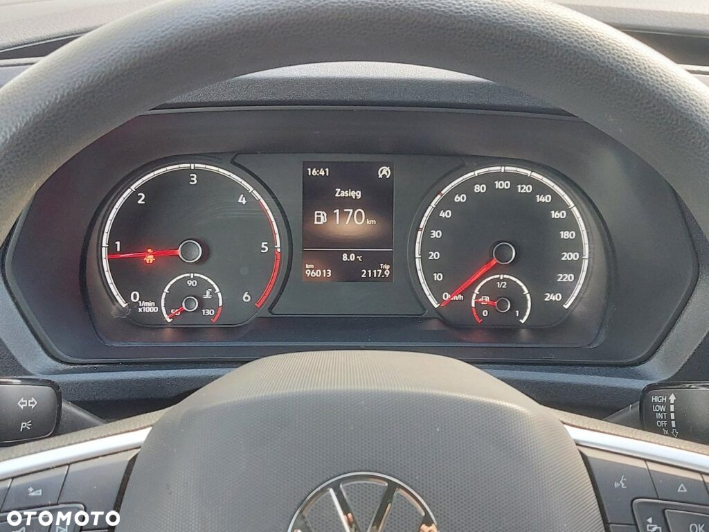 Volkswagen Caddy - 10