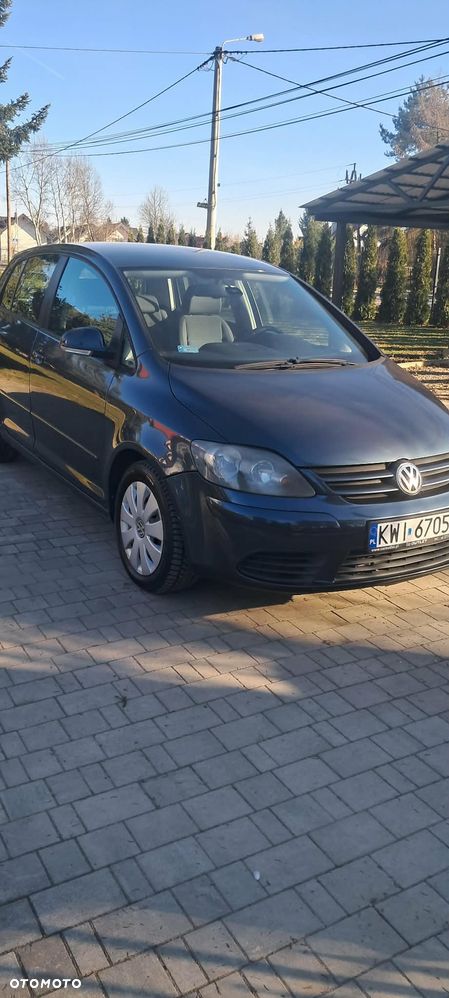 Volkswagen Golf Plus 1.9 TDI Comfortline - 1