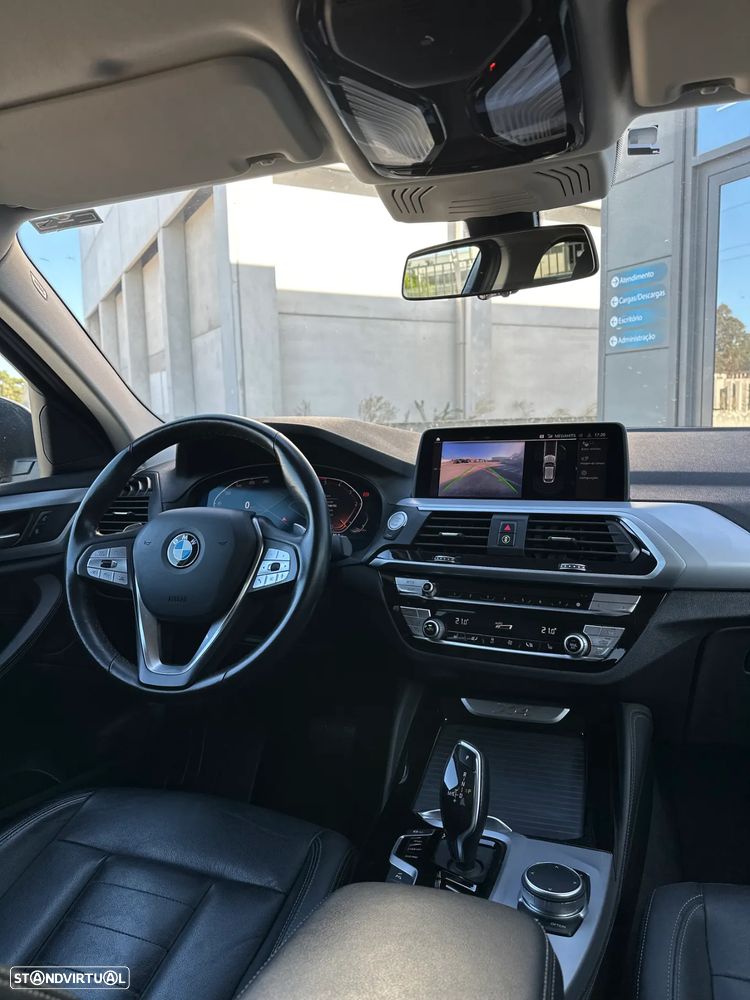 BMW X4 30 d xDrive Advantage Auto - 12