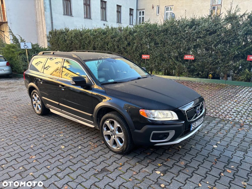 Volvo Xc70 2011 photo 2
