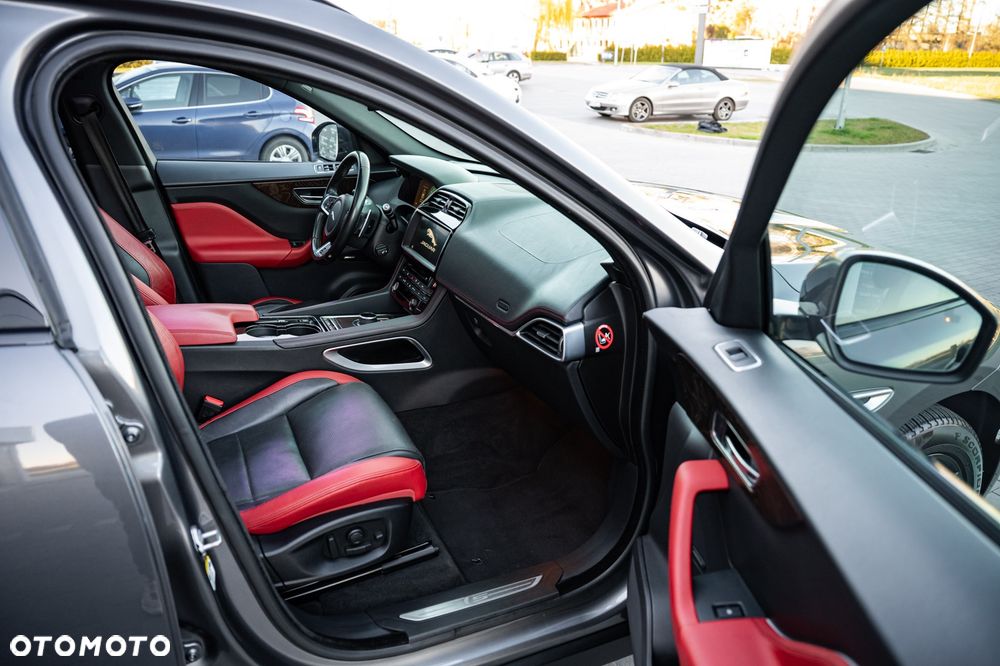 Jaguar F-Pace 3.0 TDV6 AWD S - 39