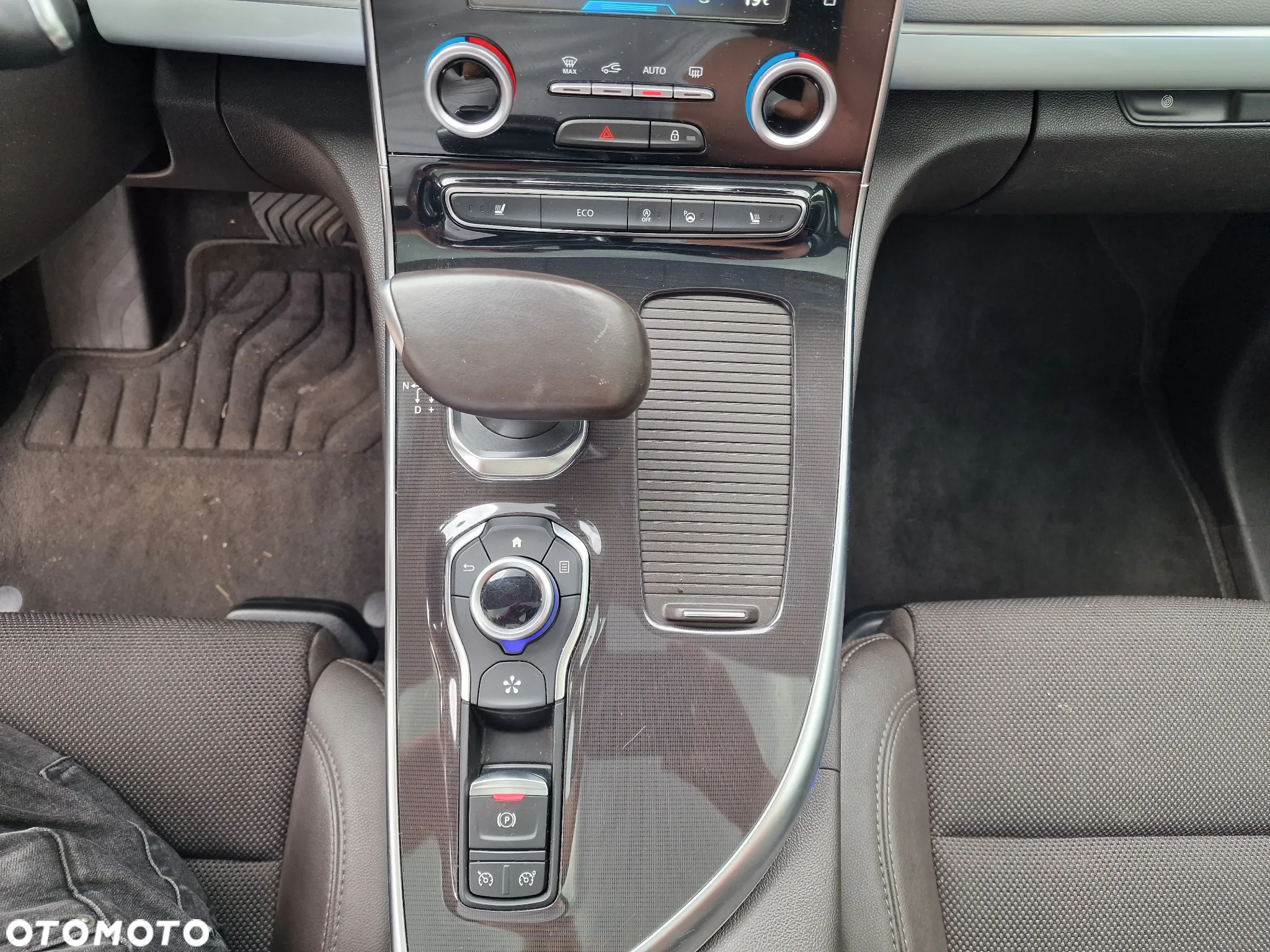 Renault Espace 1.6 dCi Energy Zen EDC 7os - 27